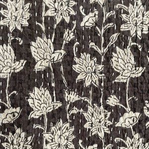 Floral Coverlet/Quilt Queen